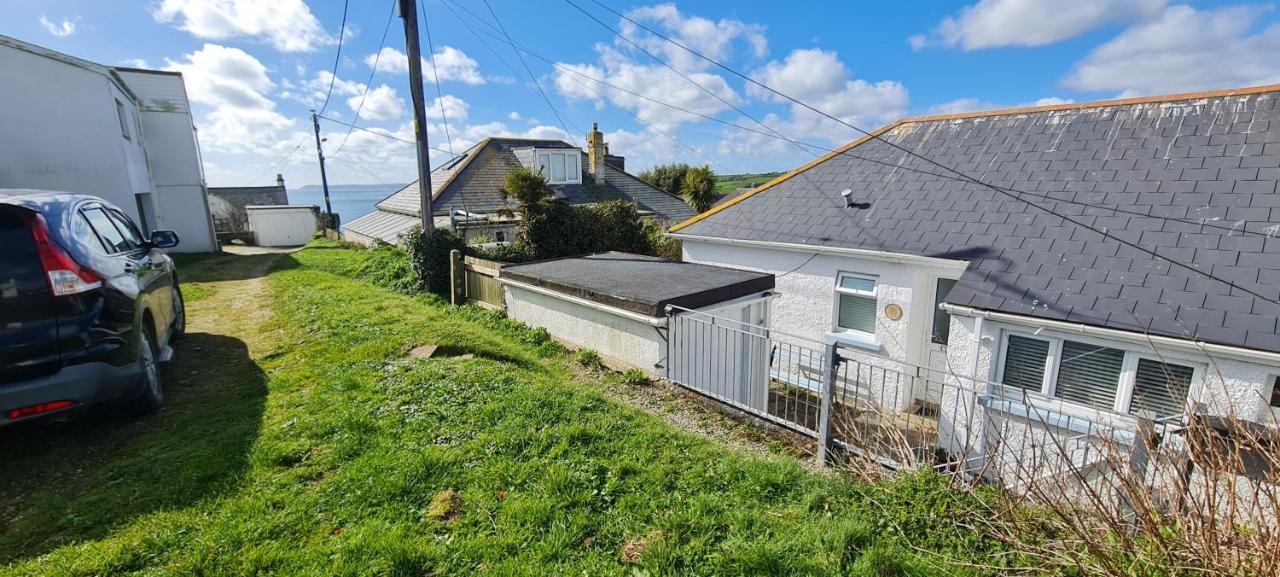 Pentire, On The Coastal Path Polruan Exterior foto