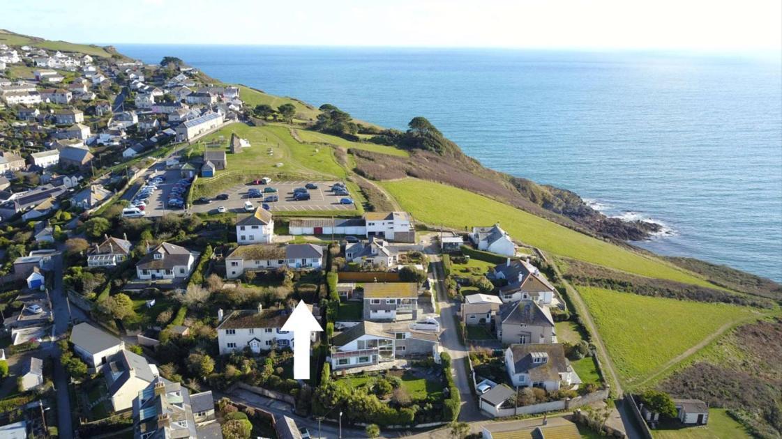Pentire, On The Coastal Path Polruan Exterior foto