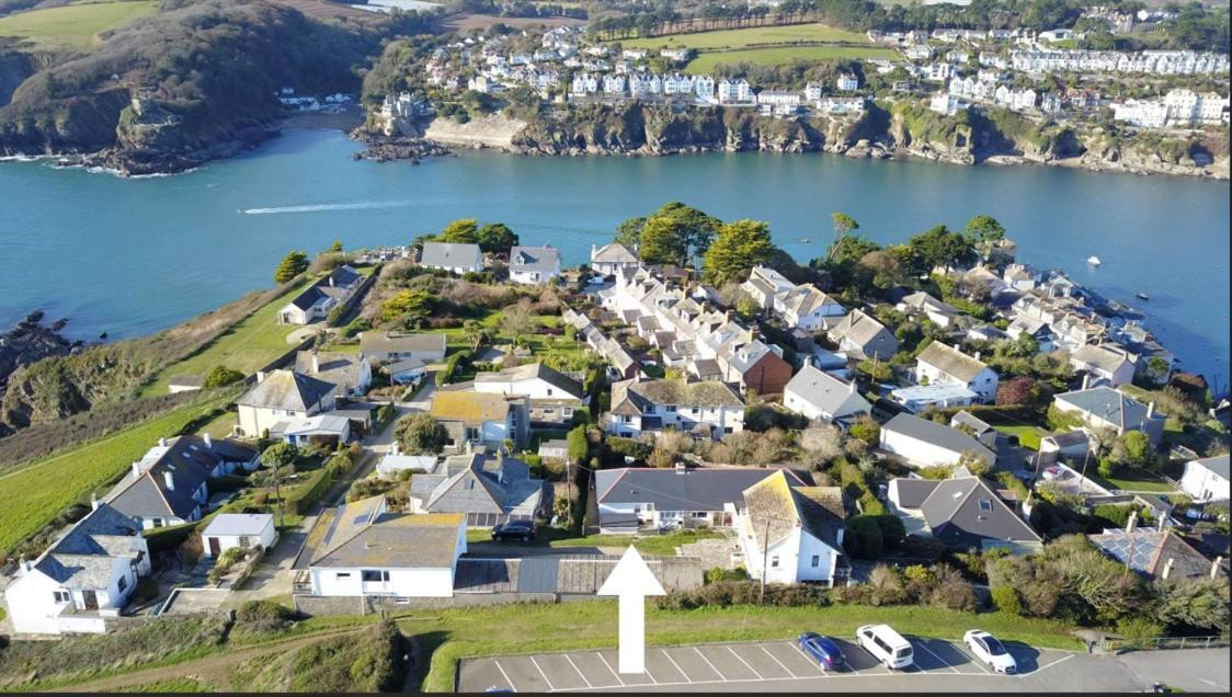 Pentire, On The Coastal Path Polruan Exterior foto
